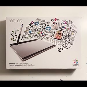 Wacom Intuos Pen and Touch Medium Tablet